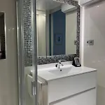 Duplex On The 71 Διαμέρισμα Μαρμπέλλα